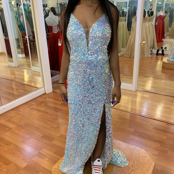 Prom/Formal Dress - Picture 6 of 8